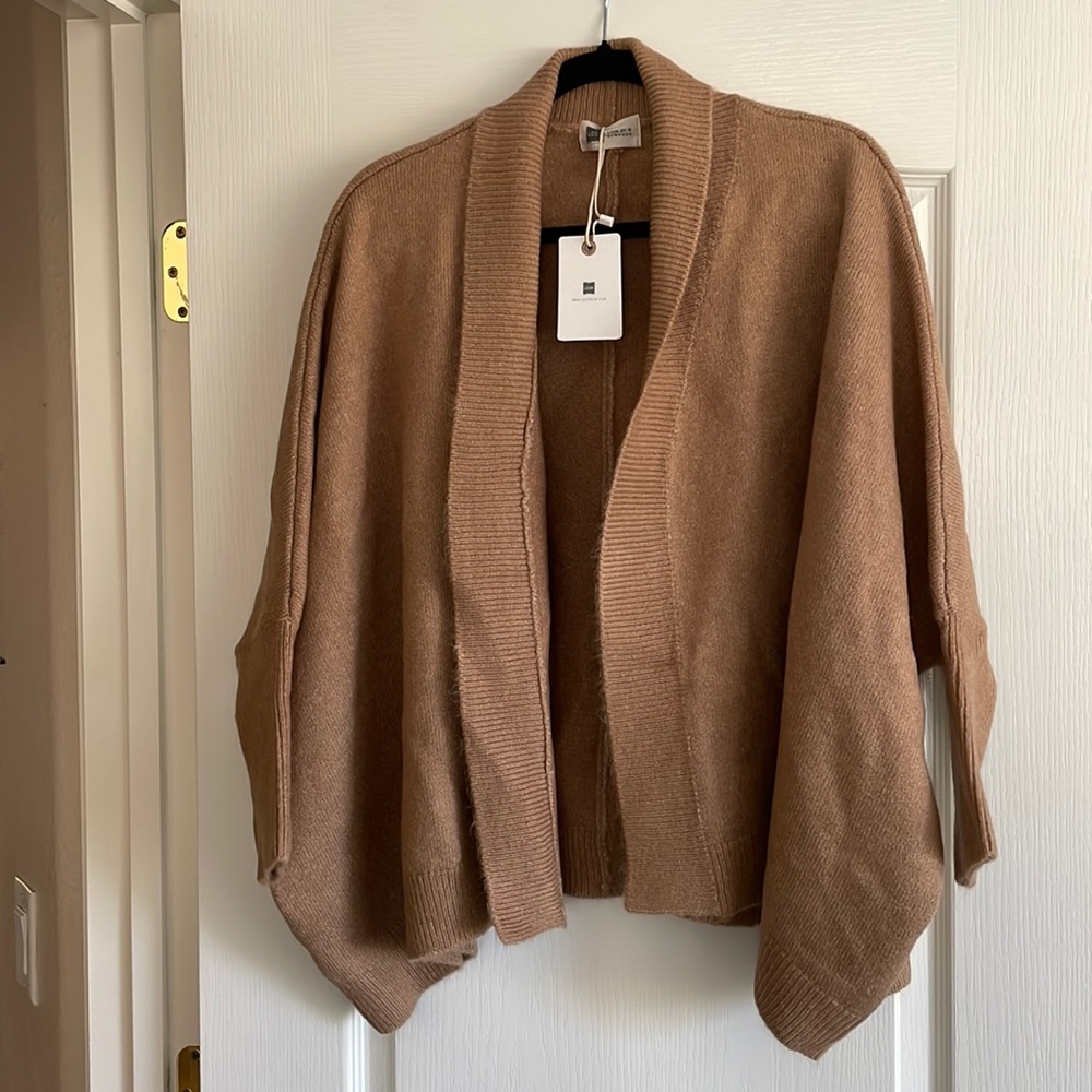 Open cardi style sweater